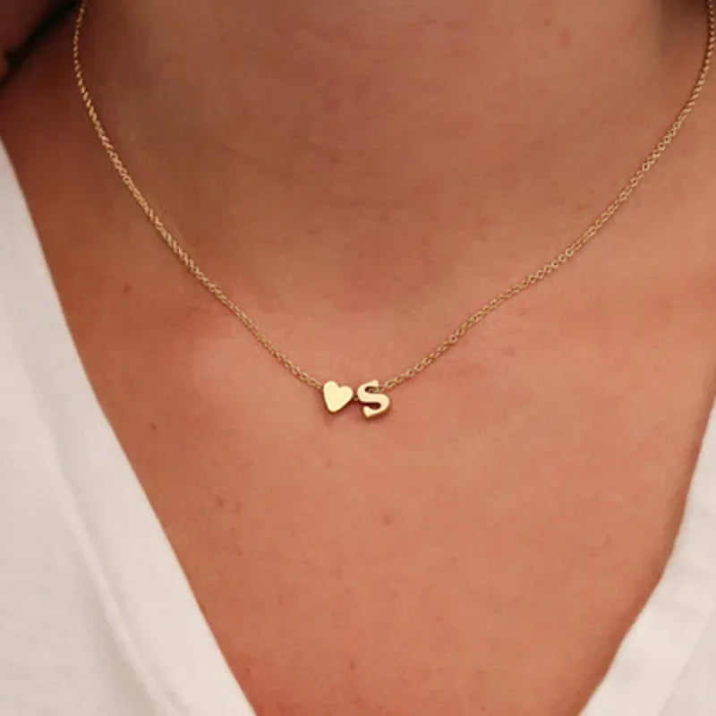 Fashion Tiny Heart Dainty Initial Necklace Gold Silver Color Letter Name Choker for Women Pendant Jewelry Gift